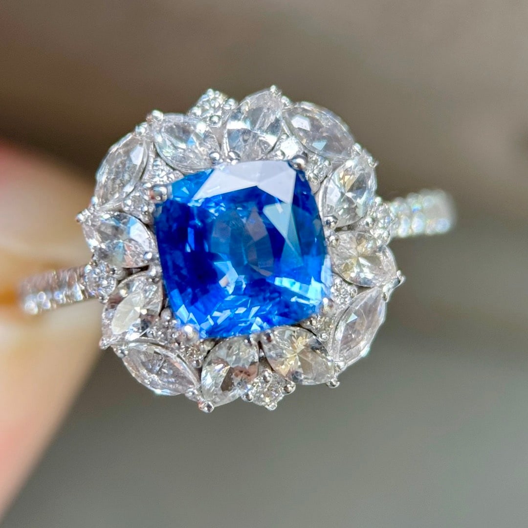 14k Gold 1.83 Ctw Natural Sapphire & Diamond Ring - 3