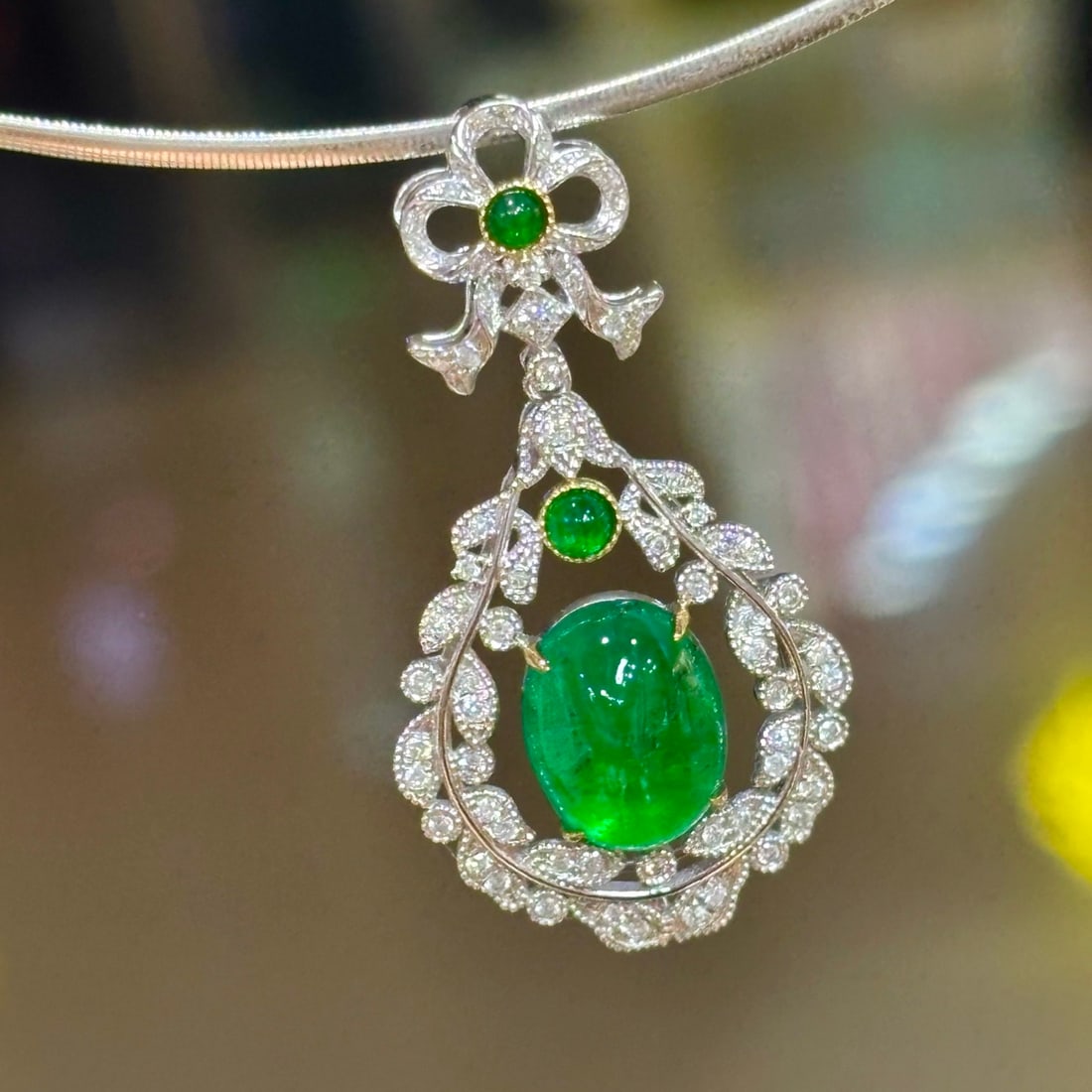 14k Gold 3.88 Ct Vivid Green Natural Emerald & Diamond Pendant( Without Chain ) - 3