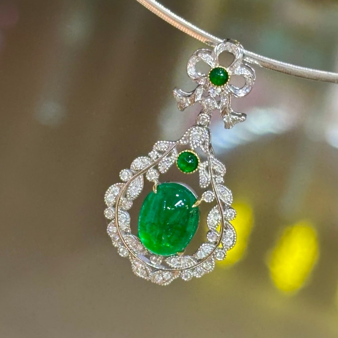 14k Gold 3.88 Ct Vivid Green Natural Emerald & Diamond Pendant( Without Chain ) - 4