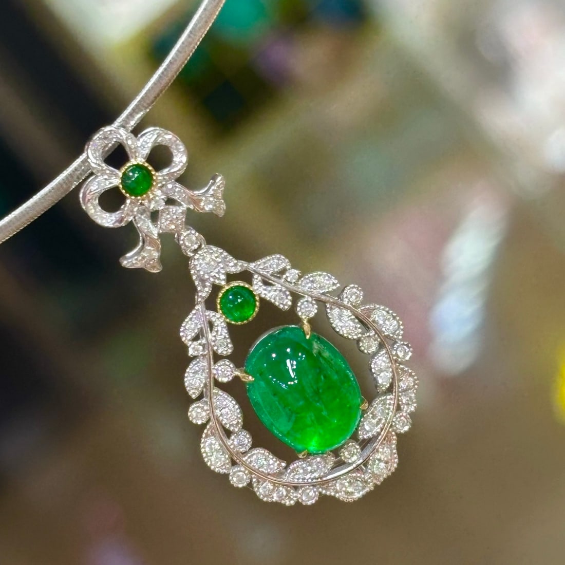 14k Gold 3.88 Ct Vivid Green Natural Emerald & Diamond Pendant( Without Chain ) - 5