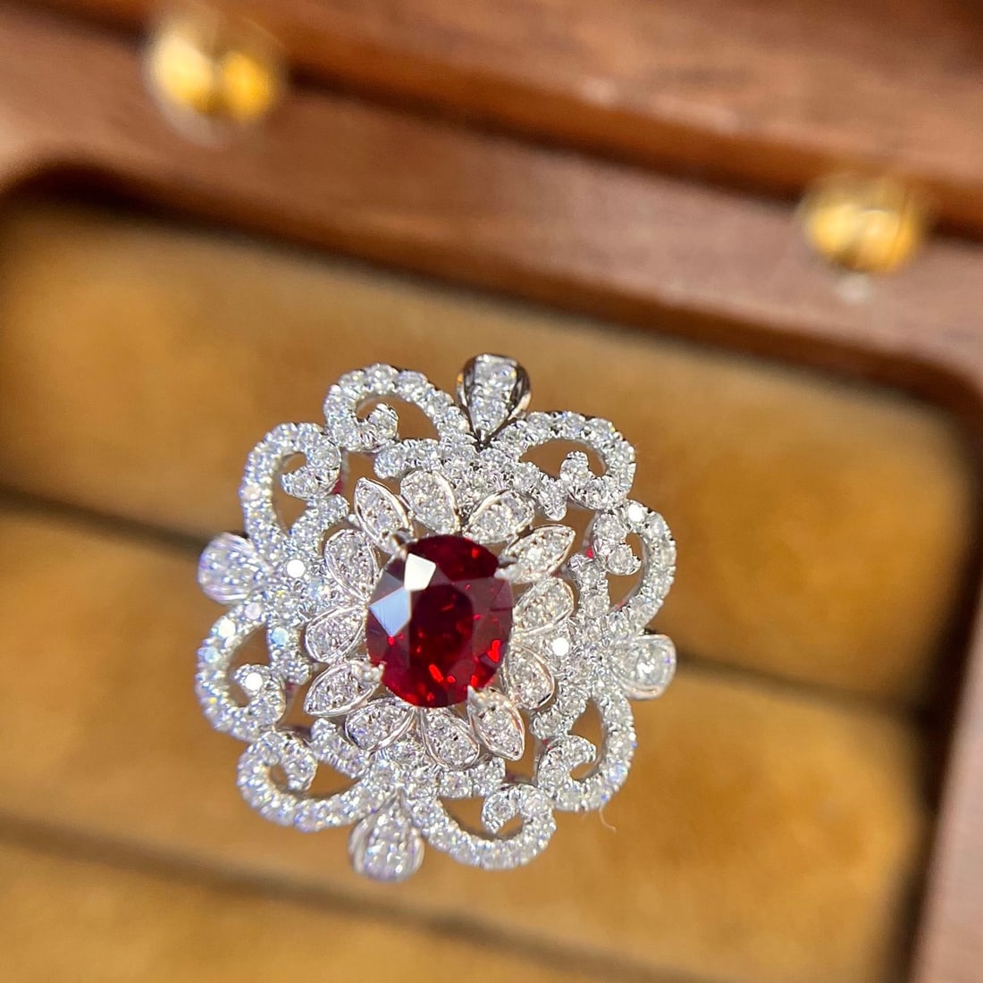 14k Gold 1.67 Ctw Natural Ruby & Diamond Ring - 3