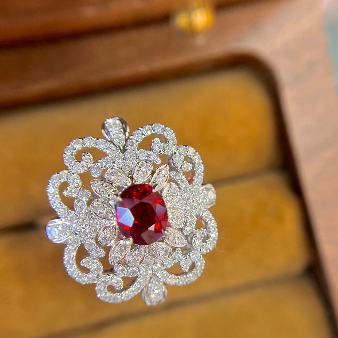 14k Gold 1.67 Ctw Natural Ruby & Diamond Ring - 4