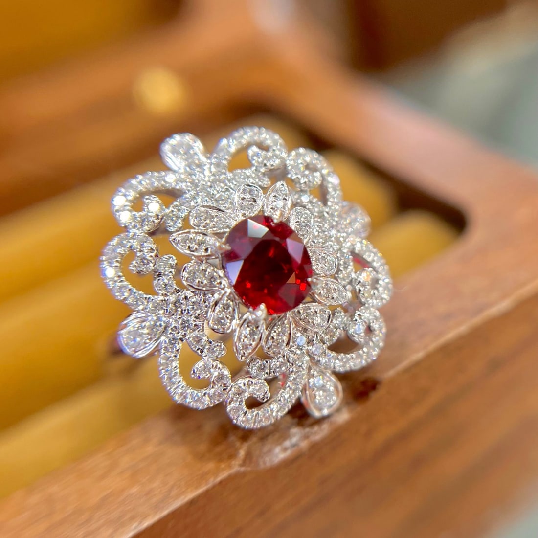 14k Gold 1.67 Ctw Natural Ruby & Diamond Ring - 8