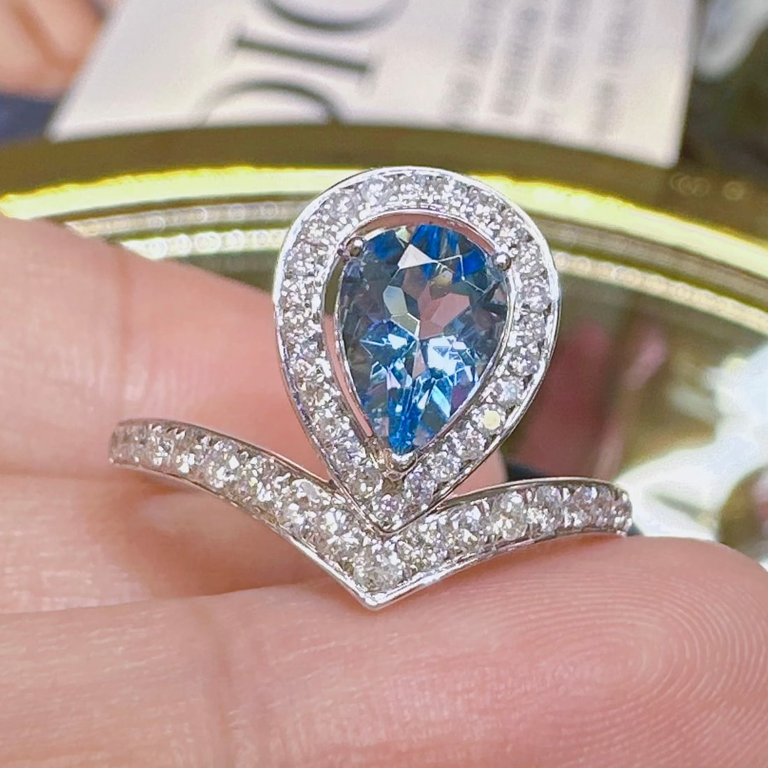 14k Gold 1.32 Ctw Natural Aquamarine & Diamond Ring - 3