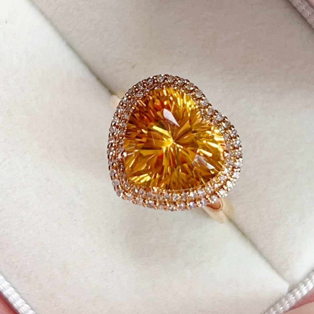 14k Gold 4.54 Ctw Natural Citrine & Diamond Ring - 2