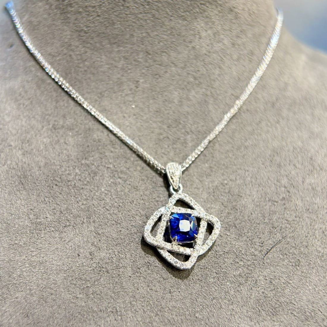 14k Gold 1.13 Ctw Natural Sapphire & Diamond Pendant( Without Chain ) - 2