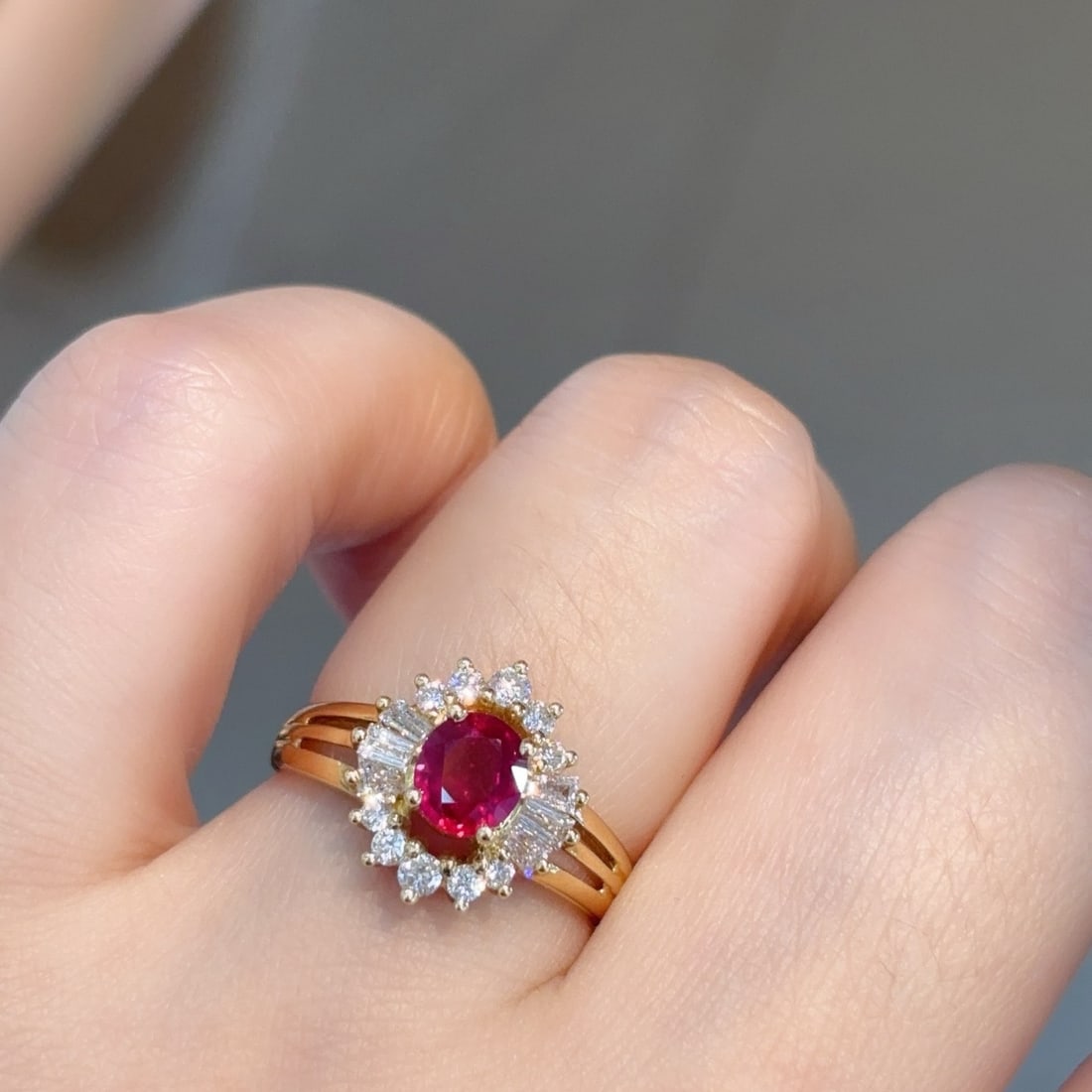 14k Gold 0.92 Ct Natural Ruby & Diamond Ring - 6