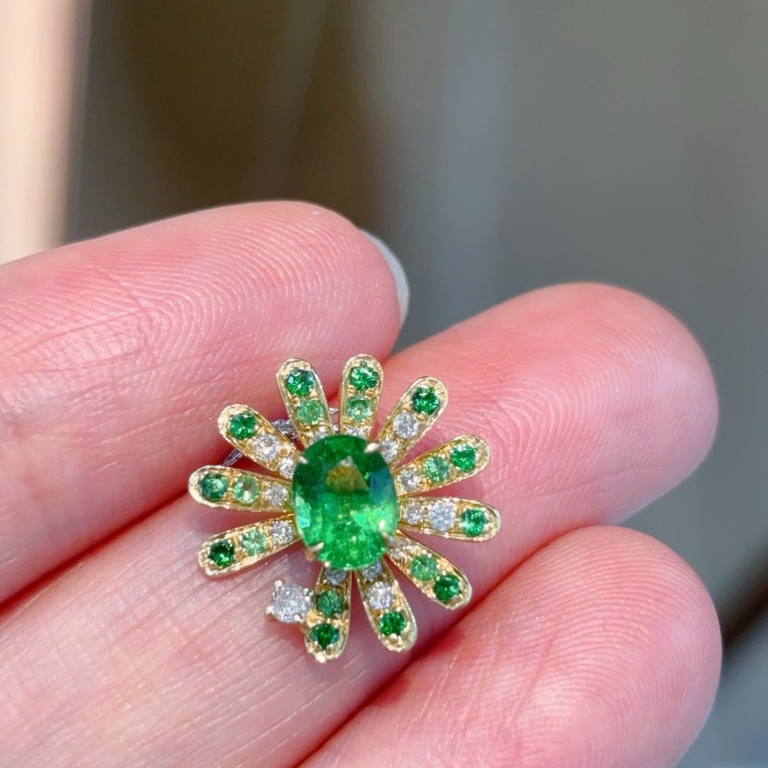 14k Gold 1.06 Ct Natural Tsavorite & Diamond Pendant( Without Chain ) - 2