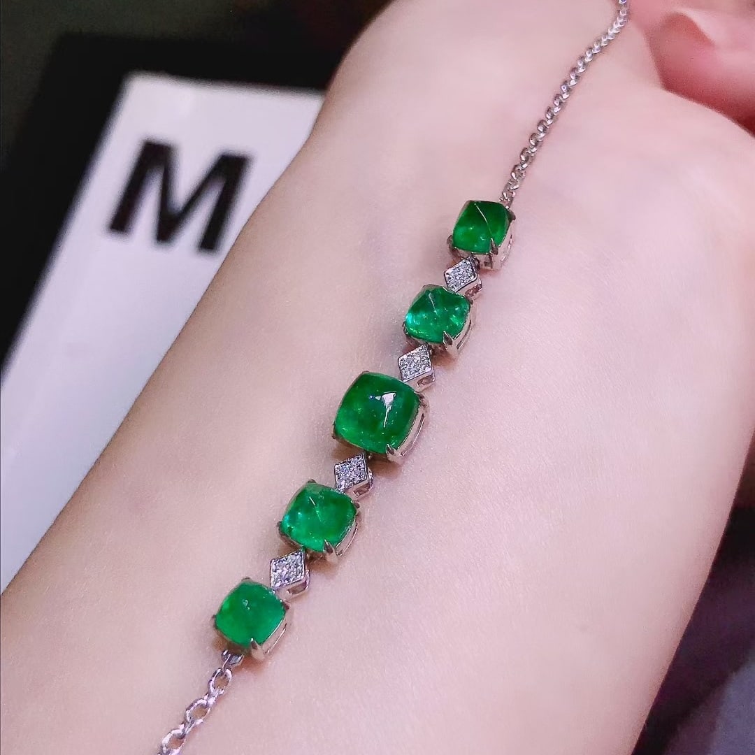 14k Gold 3.2 Ct Vivid Green Natural Emerald & Diamond Bracelet - 6