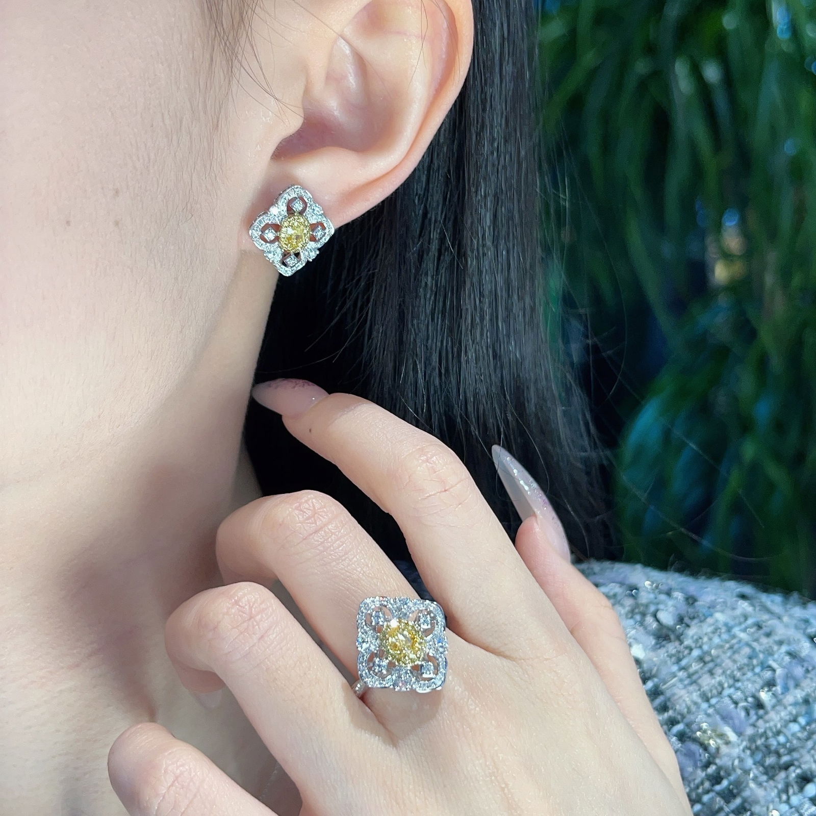 14k Gold 1.02 Ctw Natural Yellow Diamond & Diamond Ring - 4