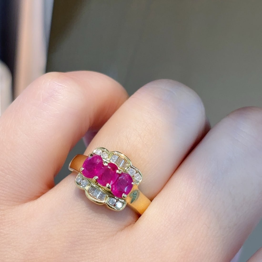 14k Gold 1.95 Ctw Natural Ruby & Diamond Ring - 4