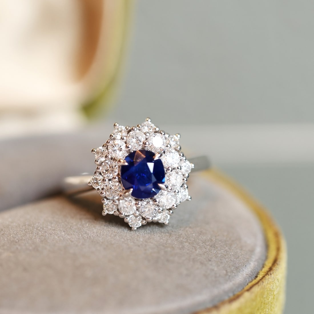 14k Gold 1.98 Ctw Natural Sapphire & Diamond Ring - 6