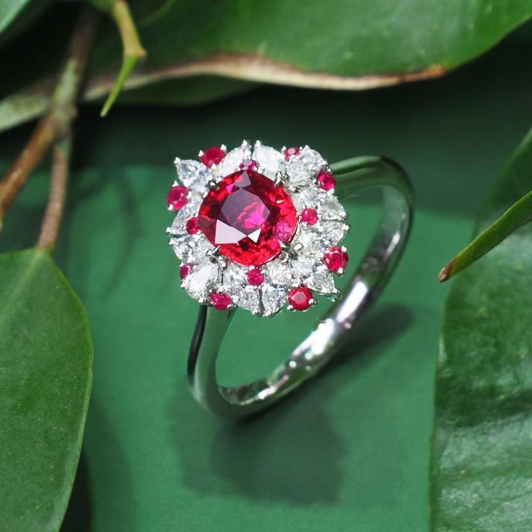 14k Gold 1.56 Ctw Natural Ruby & Diamond Ring - 5