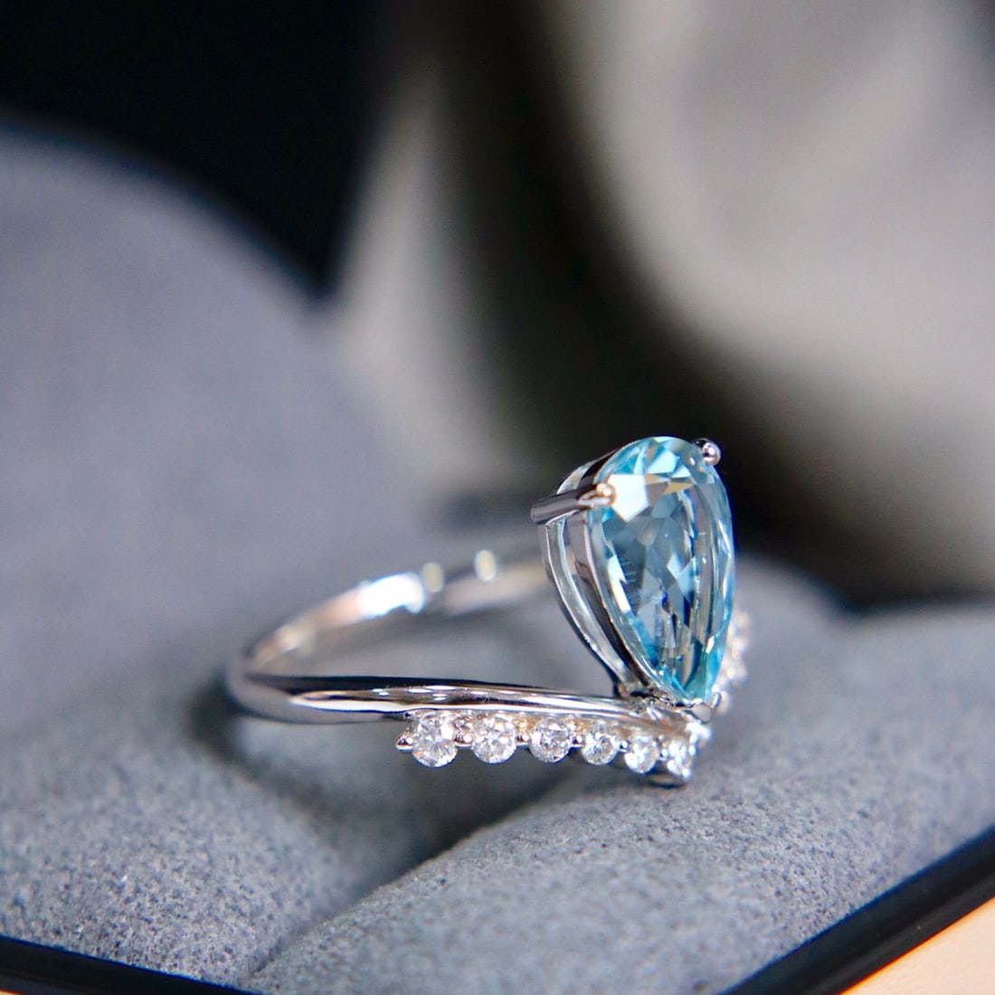 14k Gold 1.86 Ctw Natural Aquamarine & Diamond Ring - 2