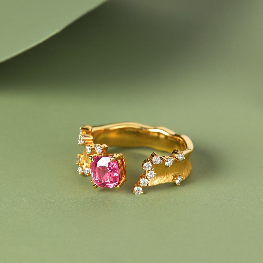 14k Gold 1.03 Ct Natural Spinel & Diamond Ring - 2