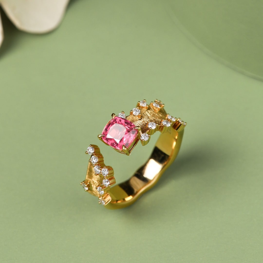 14k Gold 1.03 Ct Natural Spinel & Diamond Ring - 3