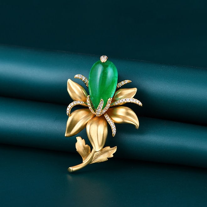 14k Gold 7.57 Ctw Natural Emerald & Diamond Brooch/pendant( Without Chain ) - 2