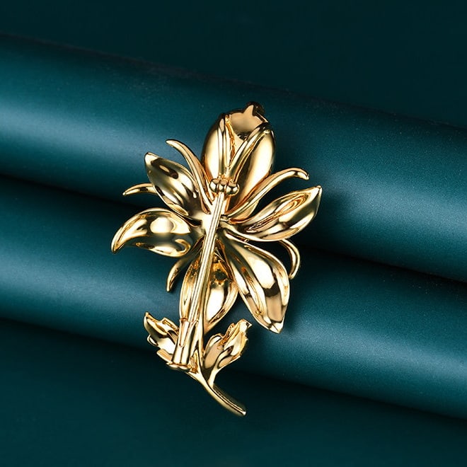 14k Gold 7.57 Ctw Natural Emerald & Diamond Brooch/pendant( Without Chain ) - 6