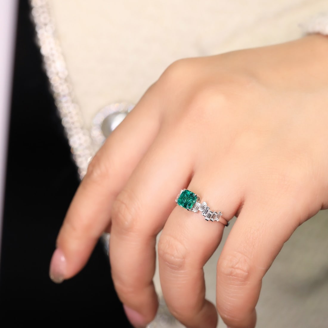 14k Gold 1.61 Ctw Natural Emerald & Diamond Ring - 4