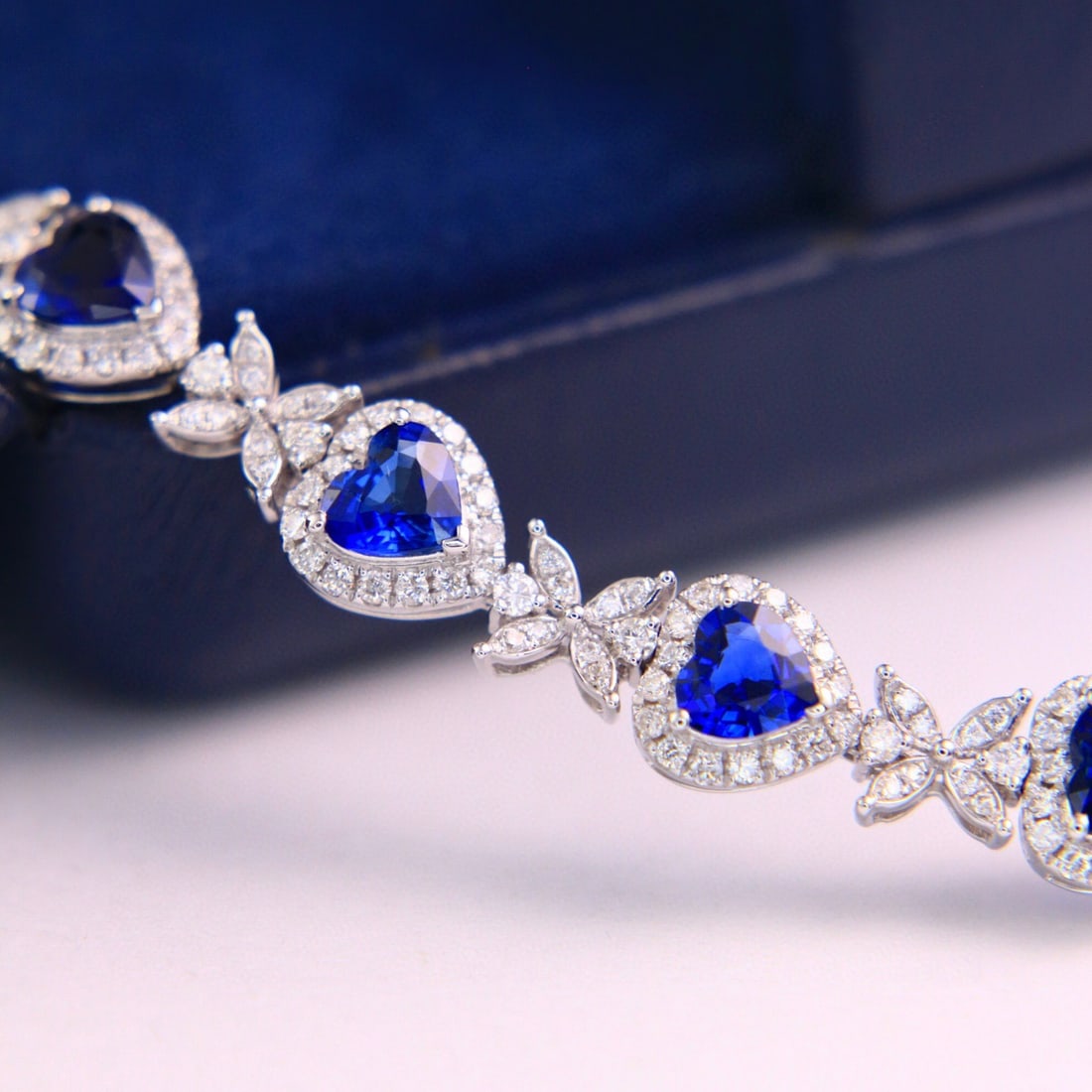 14k Gold 8.48 Ctw Natural Sapphire & Diamond Bracelet - 2