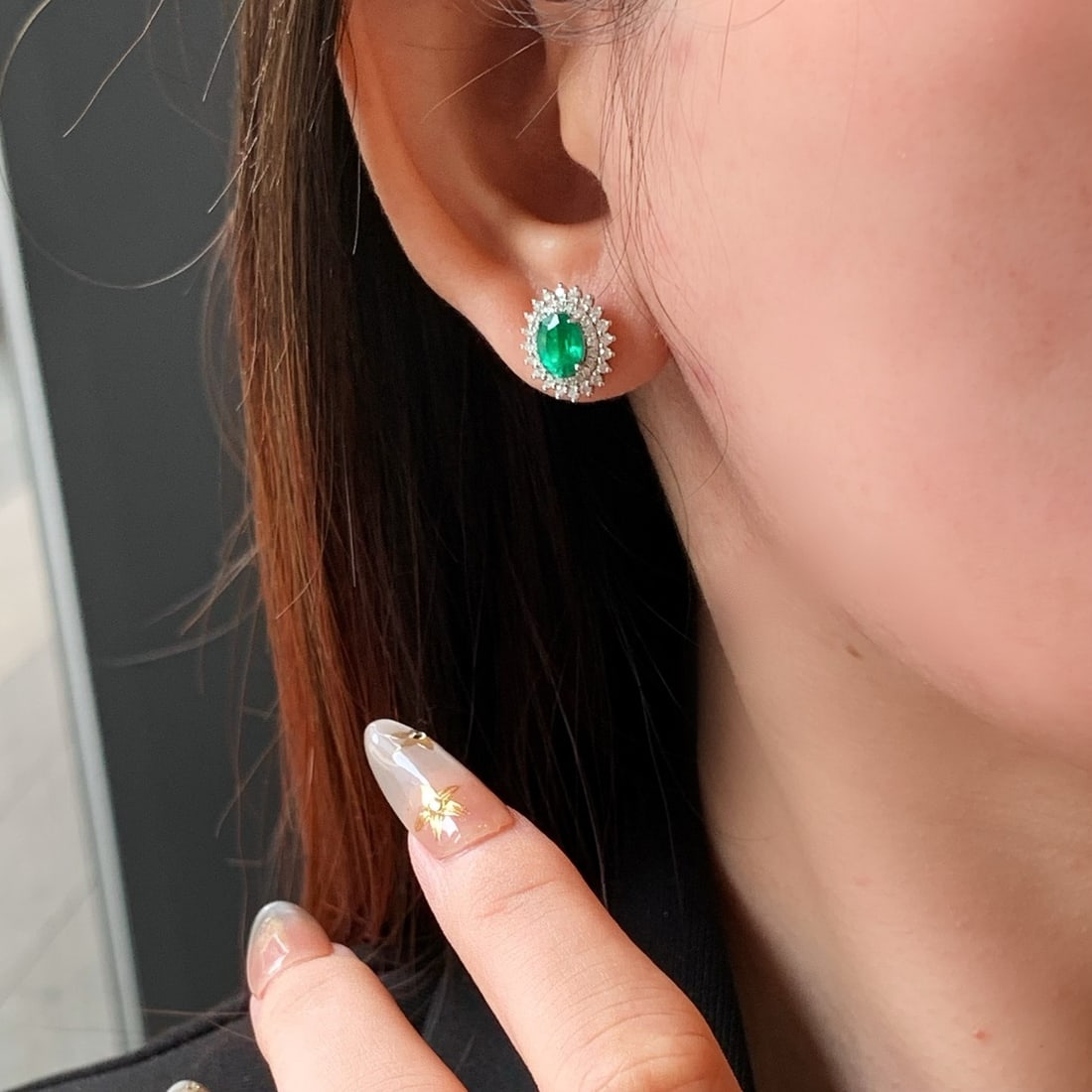 14k Gold 2.26 Ctw Vivid Green Natural Emerald & Diamond Earrings - 5