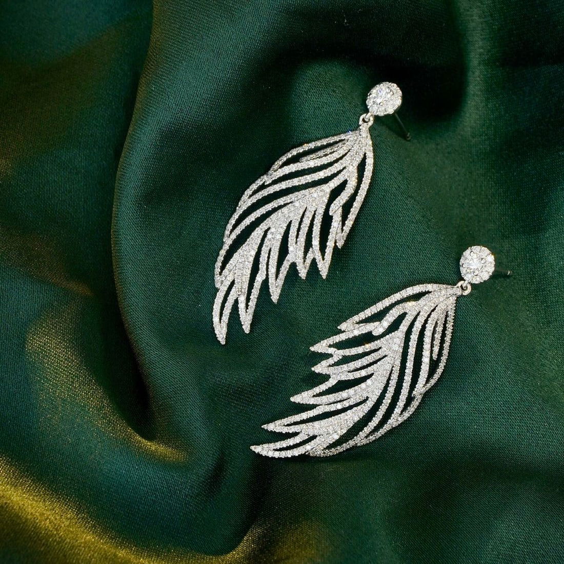 14k Gold 1.86 Ct Natural H Diamond Earrings - 9