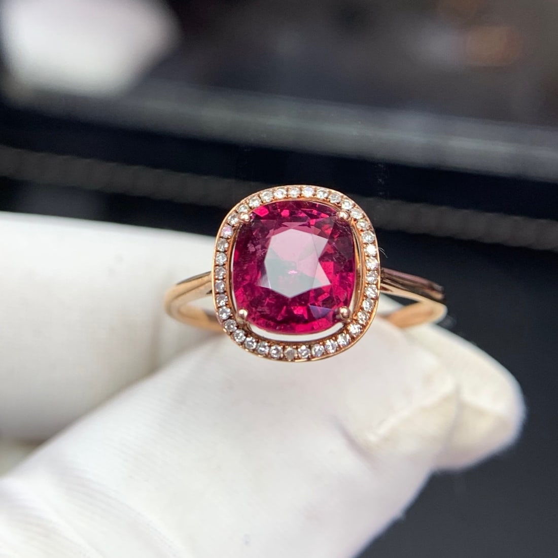 14k Gold 1.9 Ct Natural Tourmaline & Diamond Ring - 3