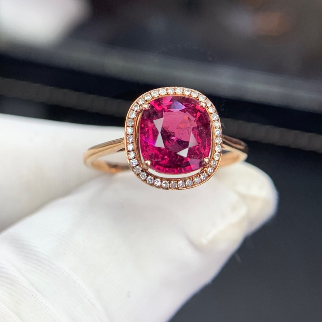 14k Gold 1.9 Ct Natural Tourmaline & Diamond Ring - 5