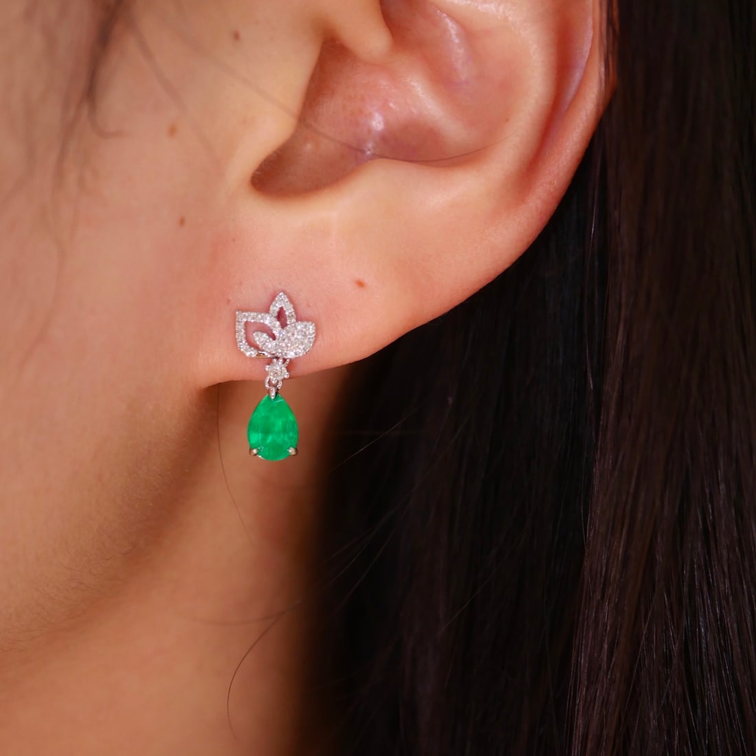 14k Gold 1.59 Ctw Vivid Green Natural Emerald & Diamond Earrings - 6