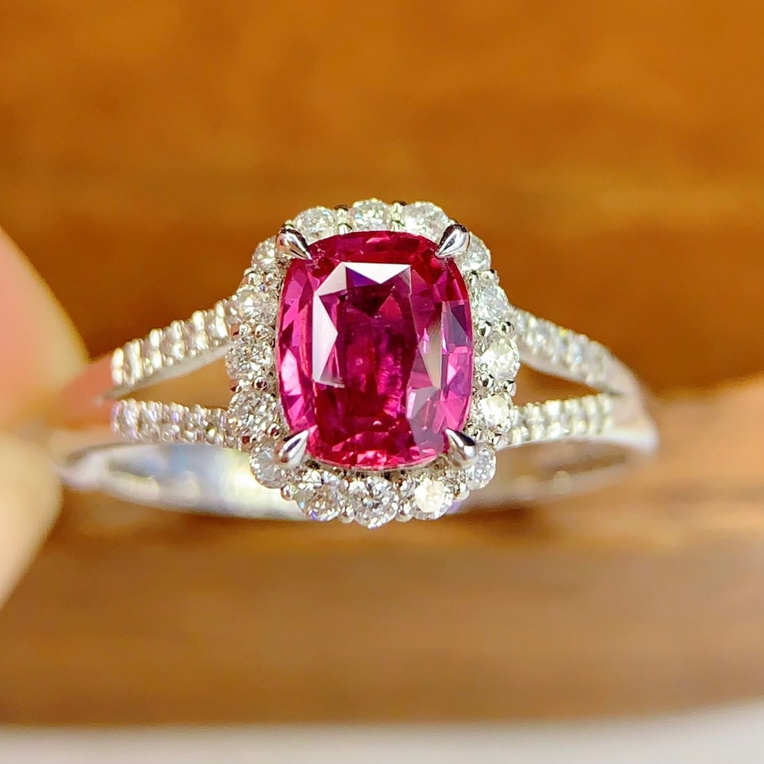 14k Gold 1.1 Ct Natural Sapphire & Diamond Ring - 4