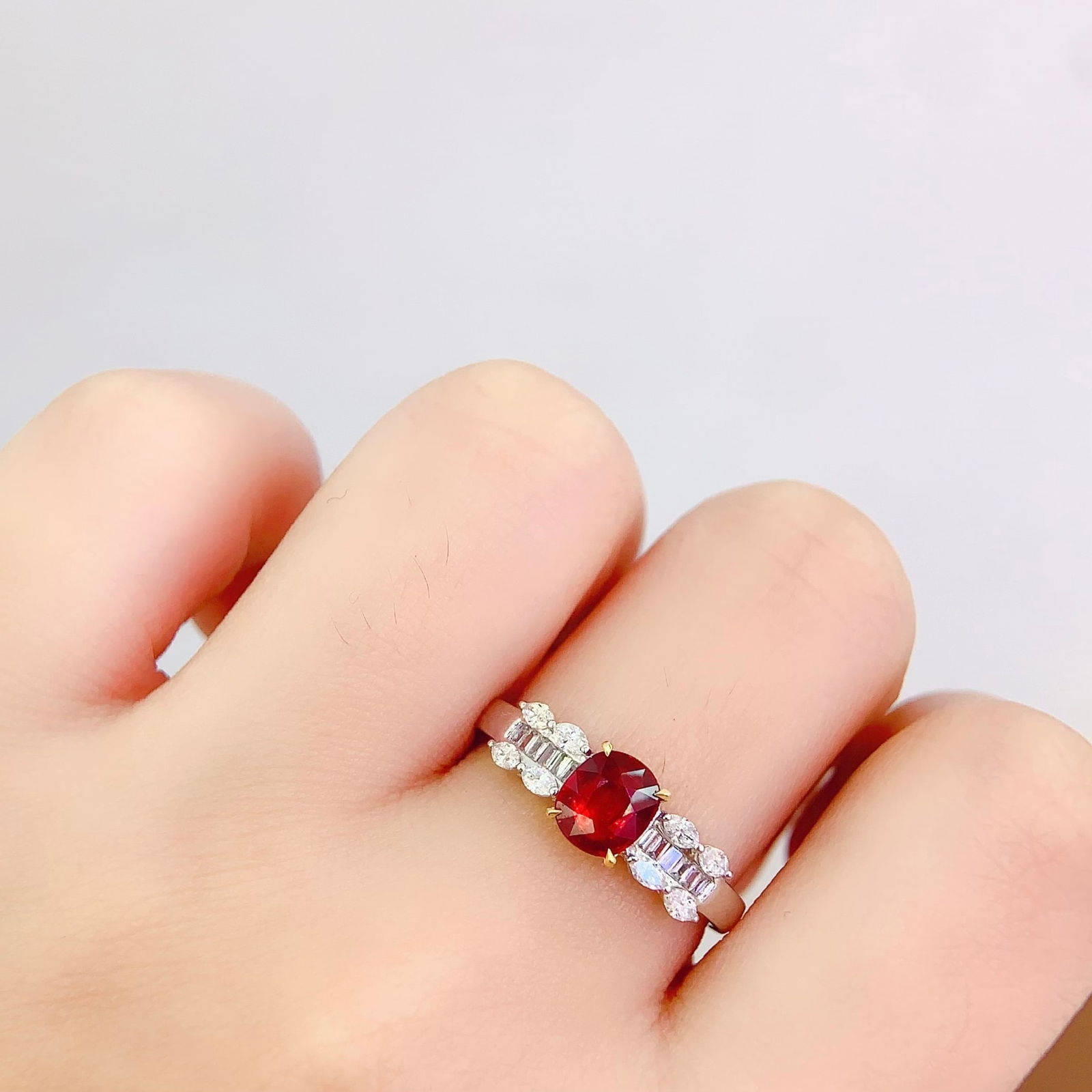 14k Gold 0.93 Ct Natural Ruby & Diamond Ring - 6