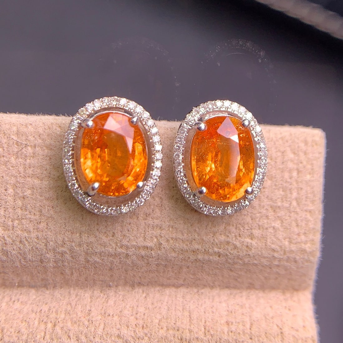 14k Gold 3.8 Ct Natural Spessartine & Diamond Earrings - 2