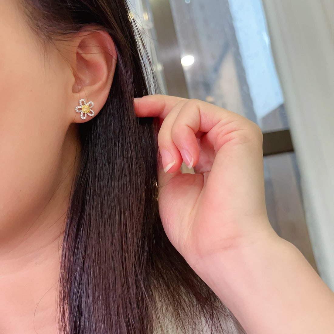 14k Gold 0.2 Ct Natural Yellow Diamond & Diamond & Flowers Earrings - 4