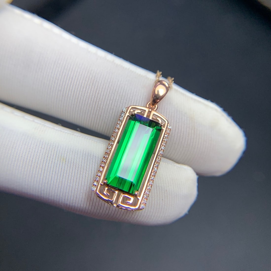 14k Gold 4.3 Ct Natural Tourmaline & Diamond Pendant( Without Chain ) - 3