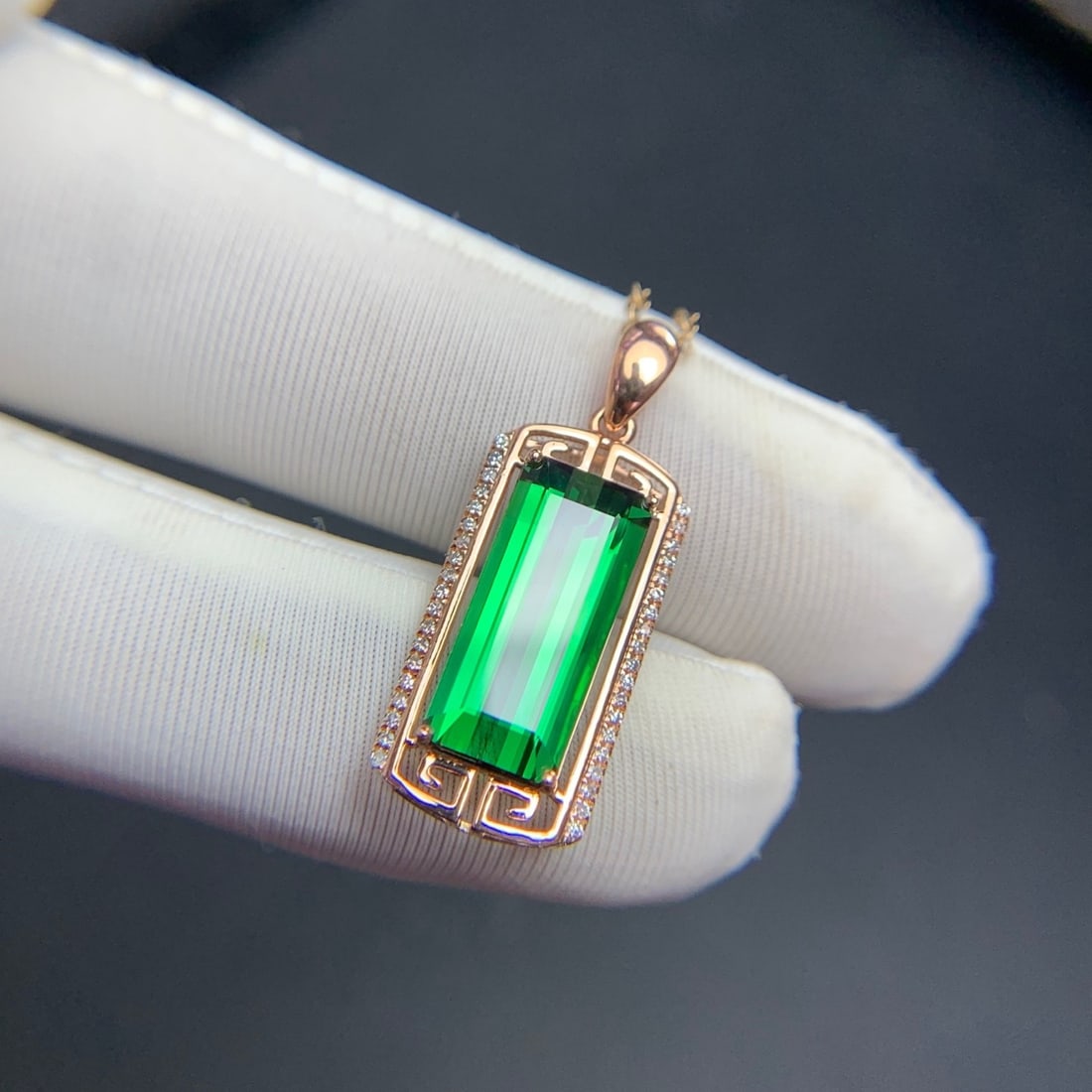 14k Gold 4.3 Ct Natural Tourmaline & Diamond Pendant( Without Chain ) - 6