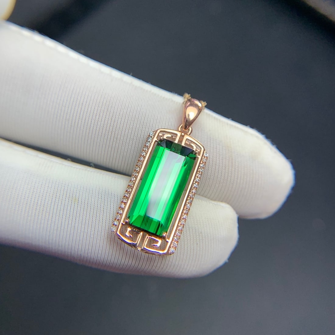 14k Gold 4.3 Ct Natural Tourmaline & Diamond Pendant( Without Chain ) - 8