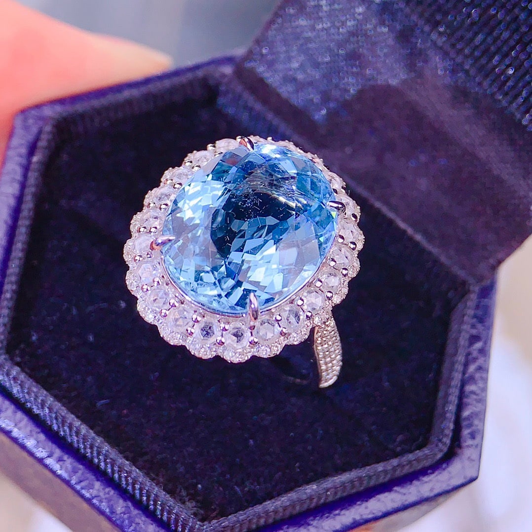 14k Gold 6 Ct Natural Aquamarine & Diamond Ring - 6