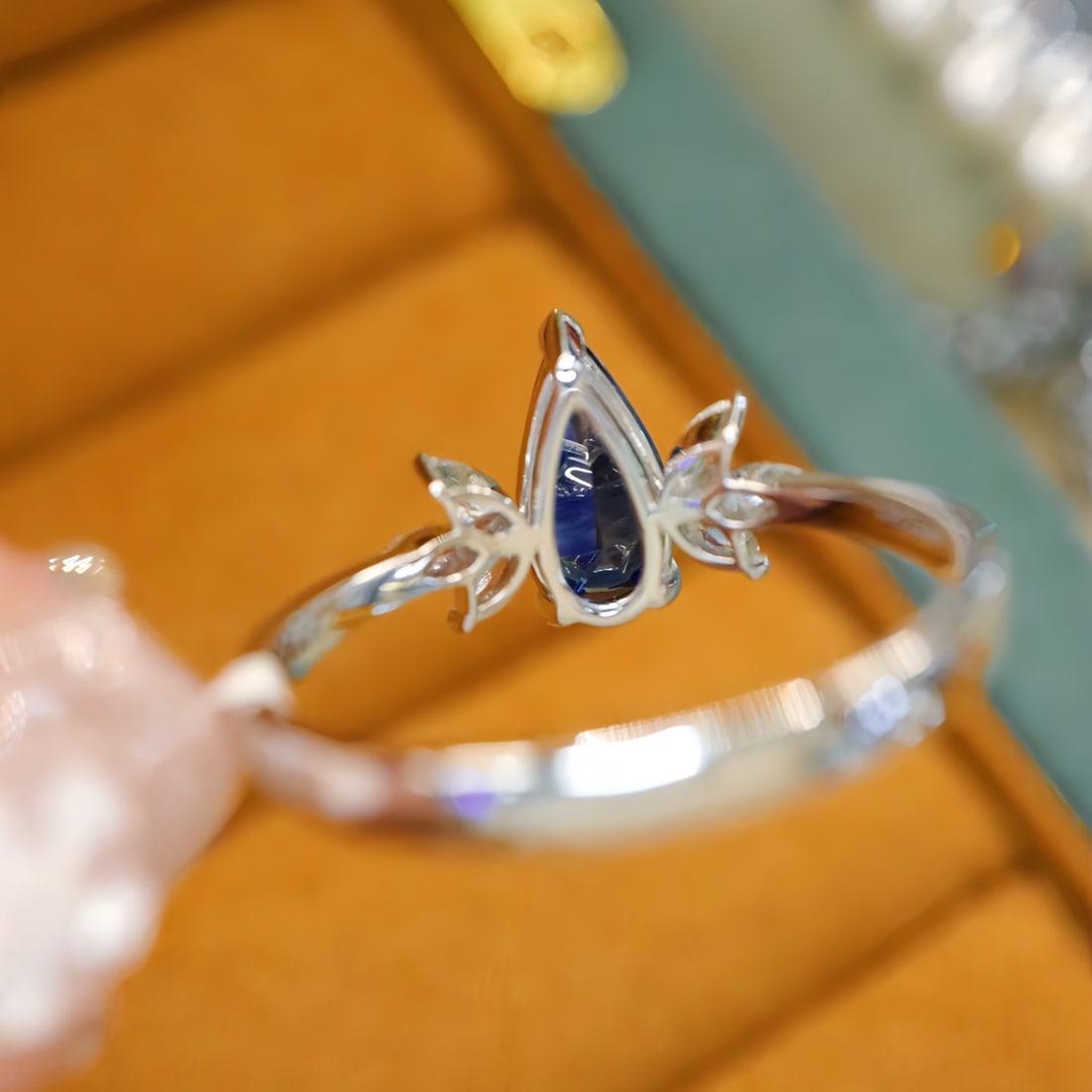 14k Gold 1.40 Ctw Natural Sapphire & Diamond Ring - 4