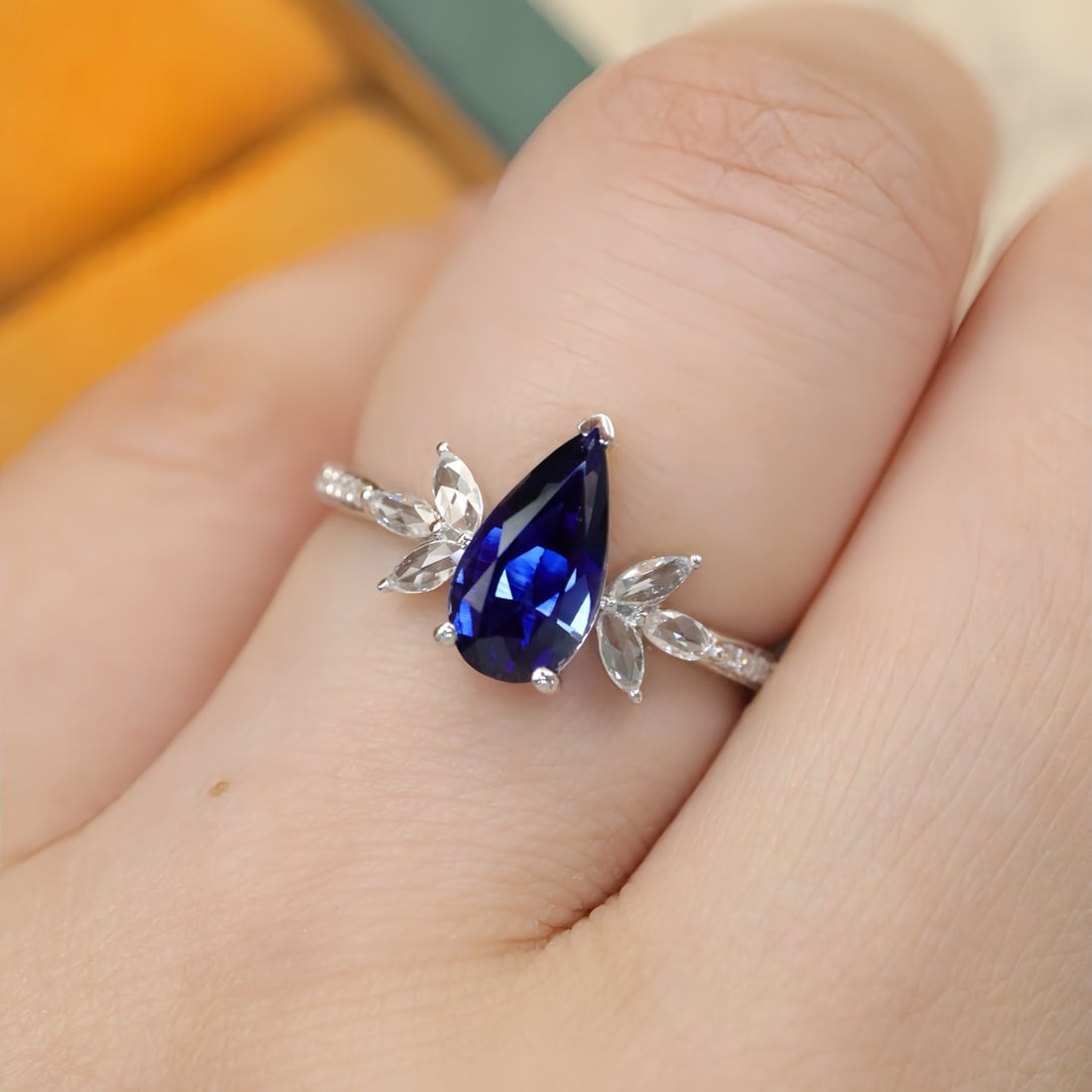 14k Gold 1.40 Ctw Natural Sapphire & Diamond Ring - 5