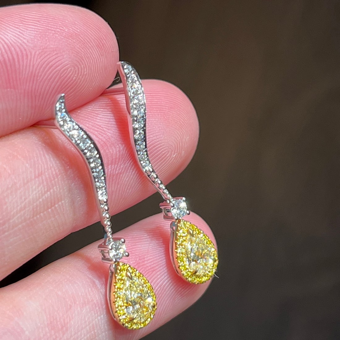 14k Gold 0.61 Ct Natural Yellow Diamond & Diamond Earrings - 3
