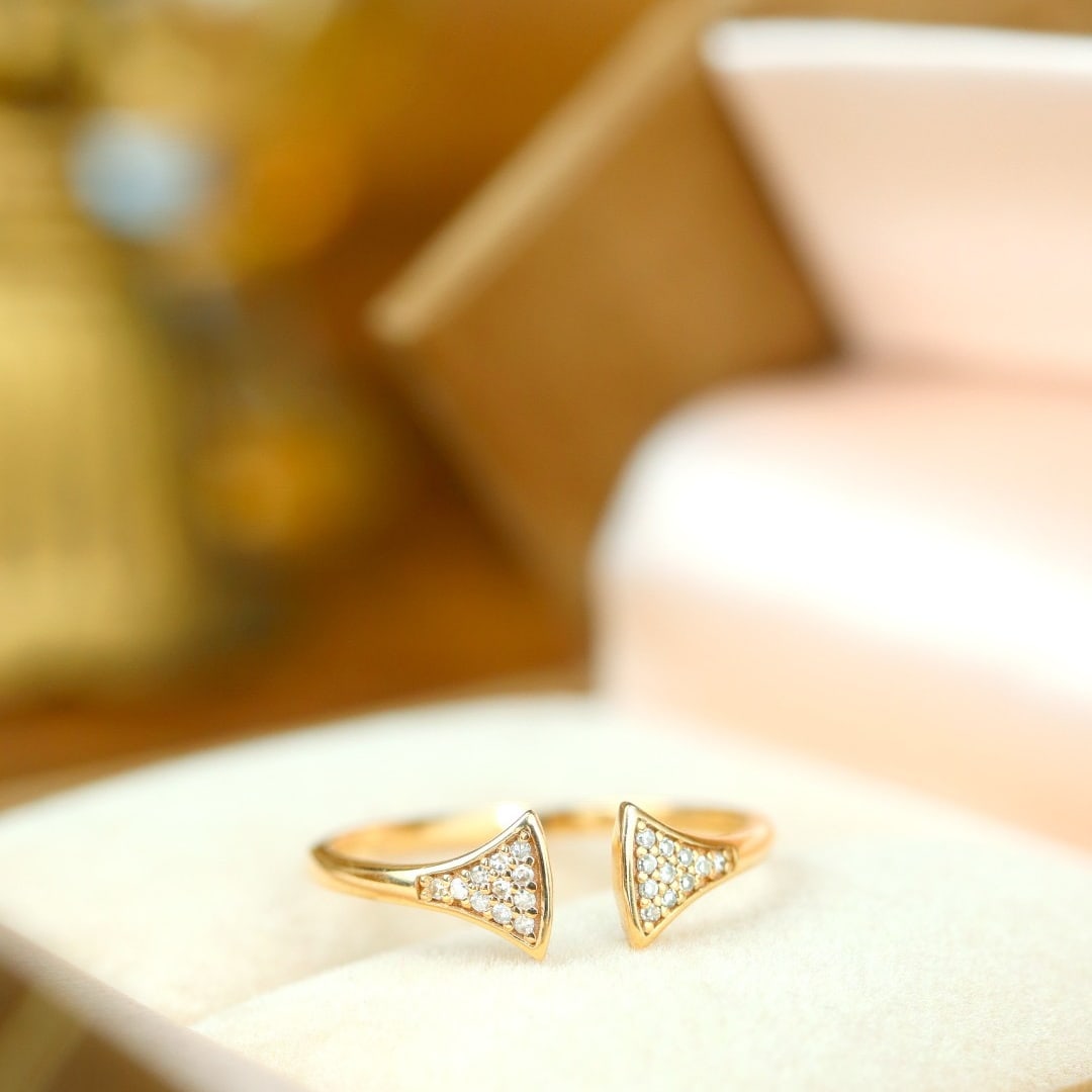 14k Gold 0.08 Ct Natural H Diamond Ring (1 of 7)