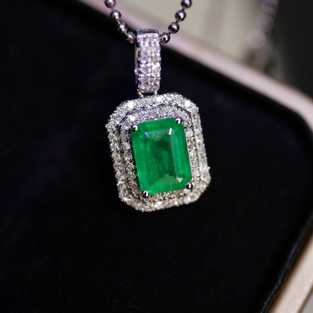 14k Gold 1.23 Ctw Vivid Green Natural Emerald & Diamond Pendant( Without Chain ) - 2