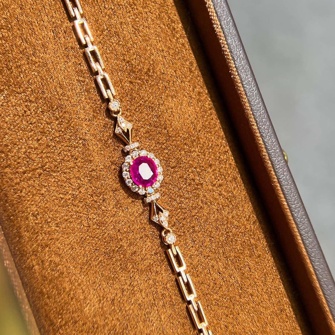 14k Gold 0.72 Ctw Natural Ruby & Diamond Bracelet - 4