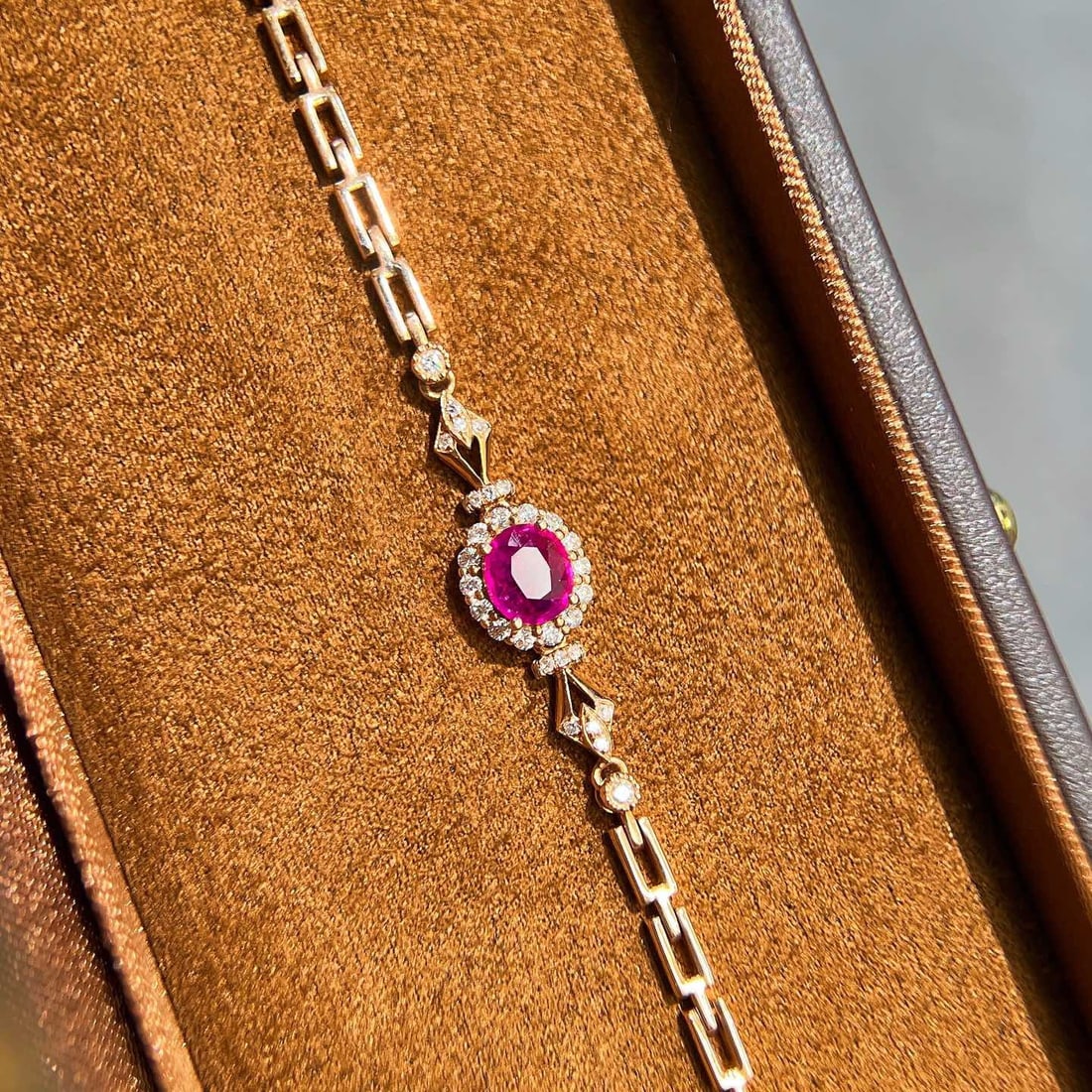14k Gold 0.72 Ctw Natural Ruby & Diamond Bracelet - 5