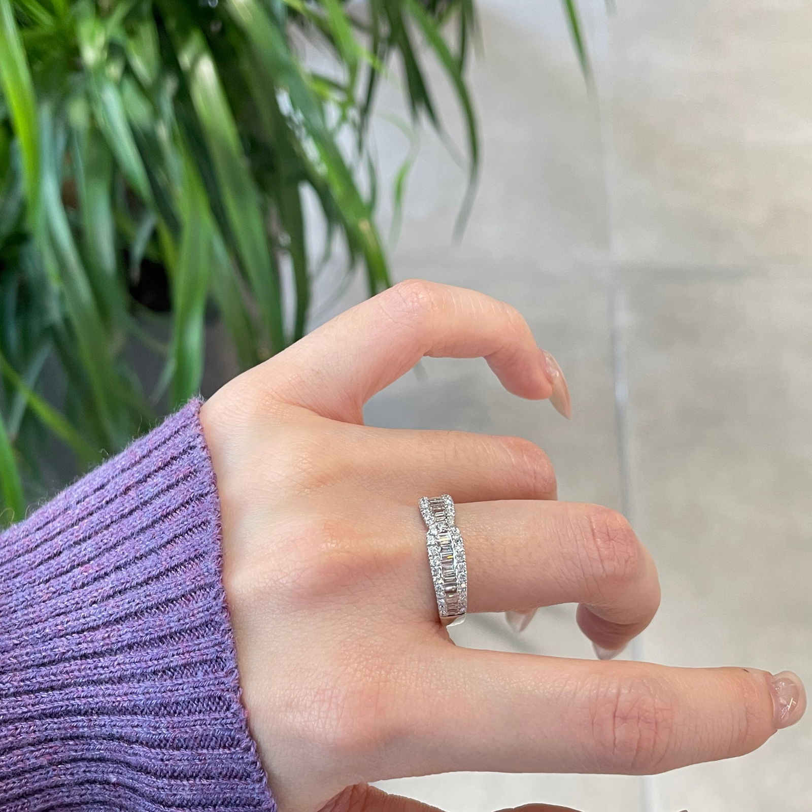 14k Gold 0.65 Ct Natural H Diamond Ring - 3