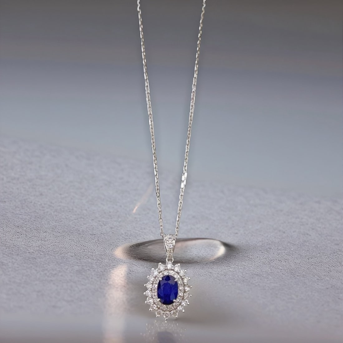 Express Shipping 18k Gold 1.15 Ctw Natural Sapphire & Diamond Necklace: Ref:21008 // gold content:18k gold // main gemstone:sapphire // shape:oval // carat weight:0. 80ct // color:blue // treatment:natural // // adjacent gemstone 2 : diamond // shape:round // carat
