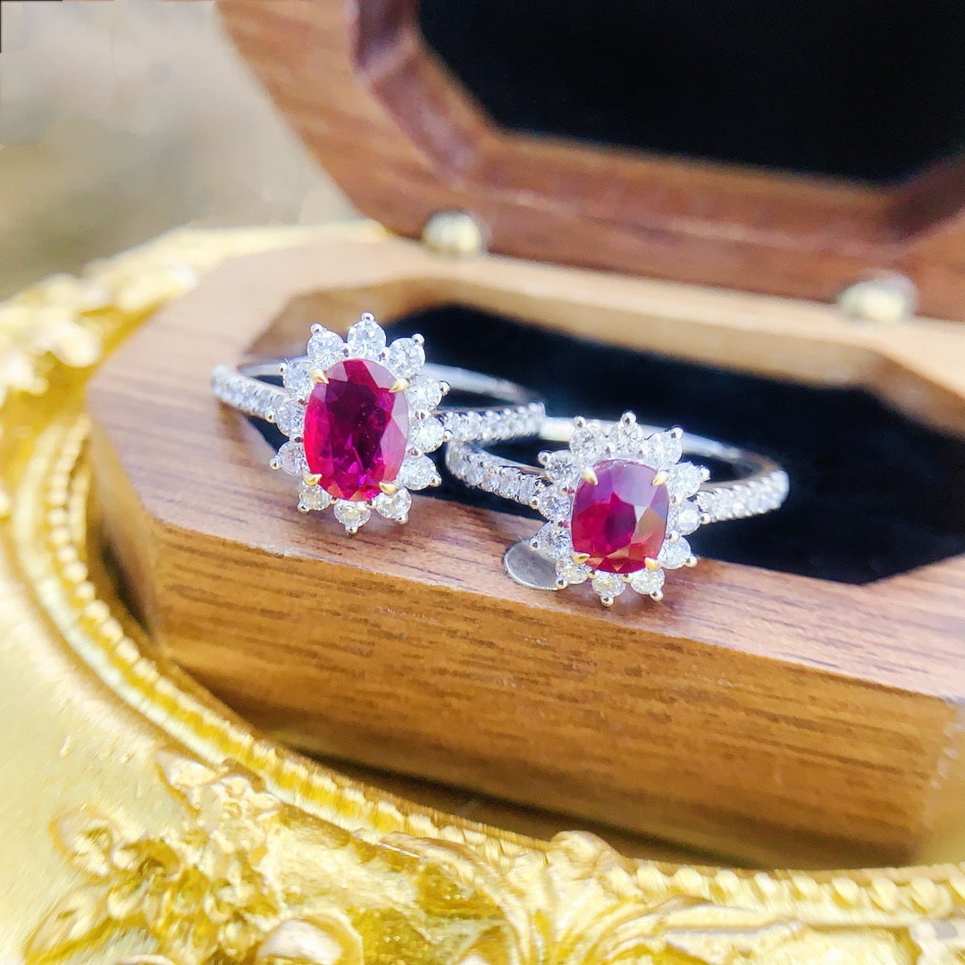 Express Shipping 18k Gold 1.36 Ctw Natural Ruby & Diamond Ring - 4