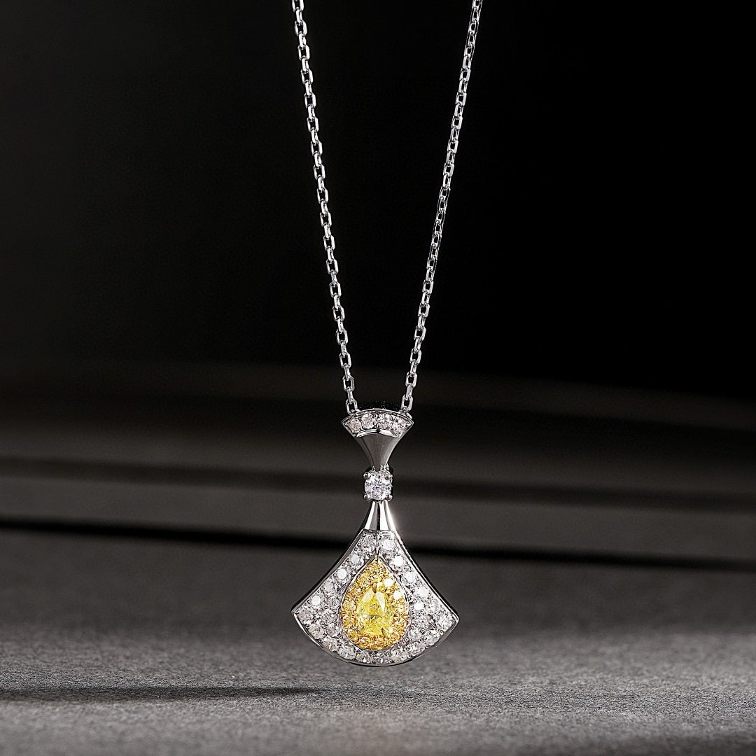 Express Shipping 18k Gold 0.43 Ctw Natural Yellow Diamond & Diamond Necklace: Ref:21081 // gold content:18k gold // main gemstone:yellow diamond // shape:pear // carat weight:0. 13ct // color:yellow // treatment:natural // // adjacent gemstone 2 : diamond // shape:round //