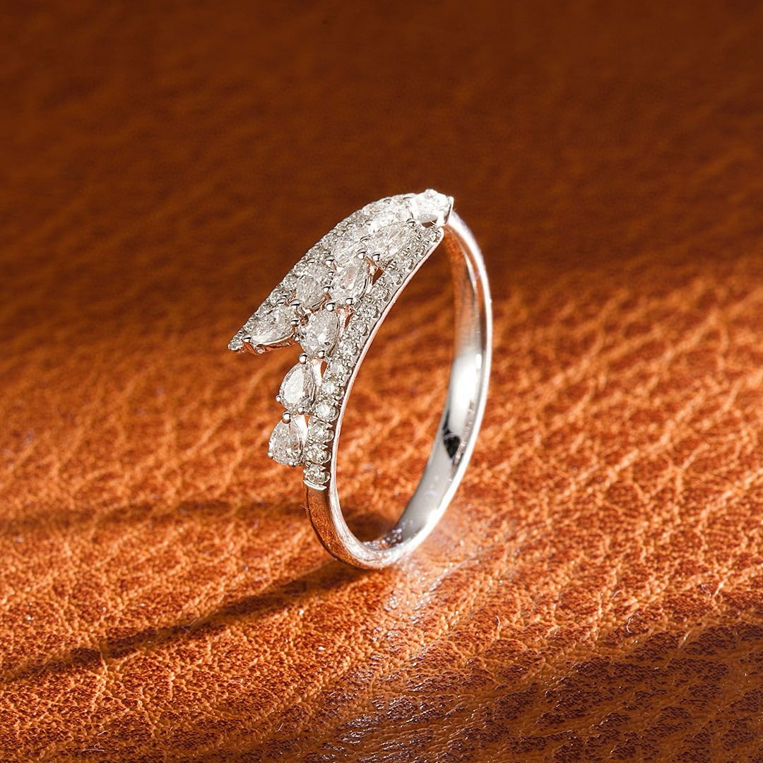 Express Shipping 18k Gold 0.35 Ctw Natural H Diamond Ring - 3