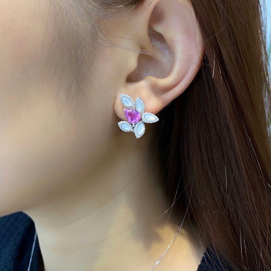 Express Shipping 18k Gold 3.00 Ctw Natural Sapphire & Padparadscha Sapphire Earrings - 3